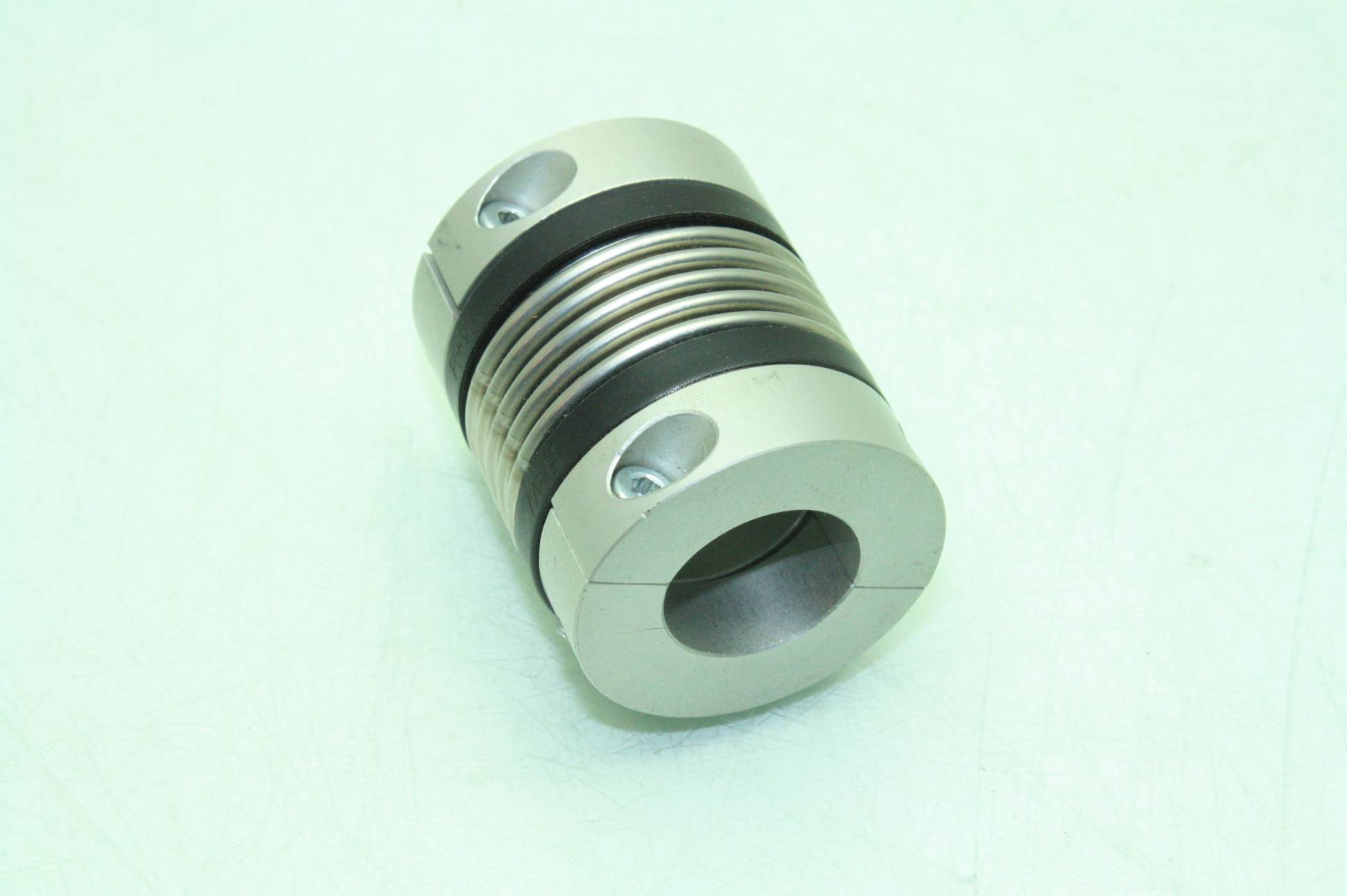 R+W Servo Grade Shaft Coupler 8 mm x 22 mm Bore eBay