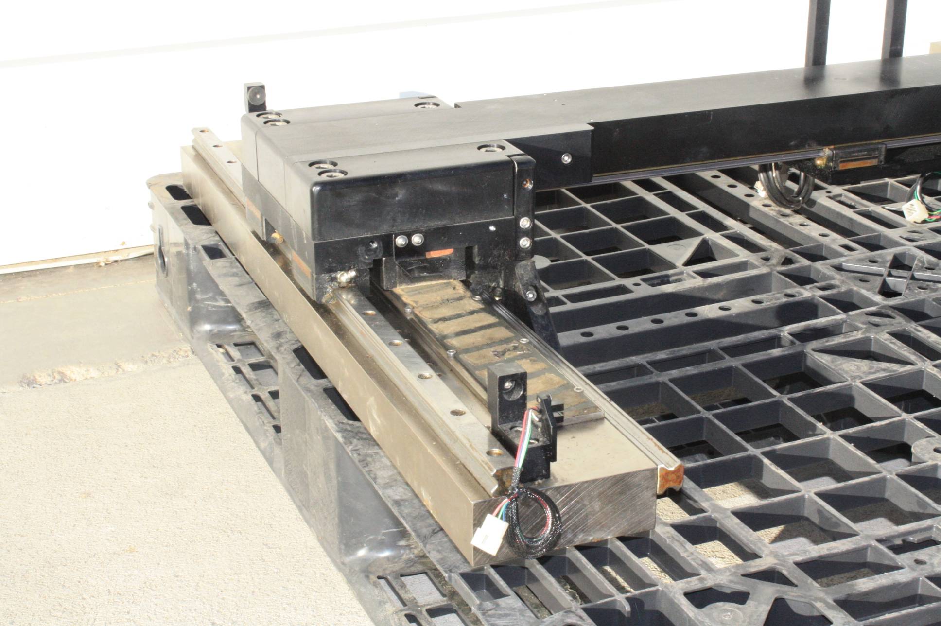 Anorad Linear Motor XY Linear Actuator 820L Travel with Renishaw RGH24