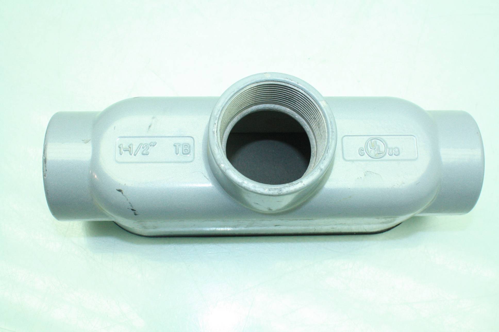 Lot of 5 Metal Appleton 11/2" Conduit Body Tees with Covers Rigid