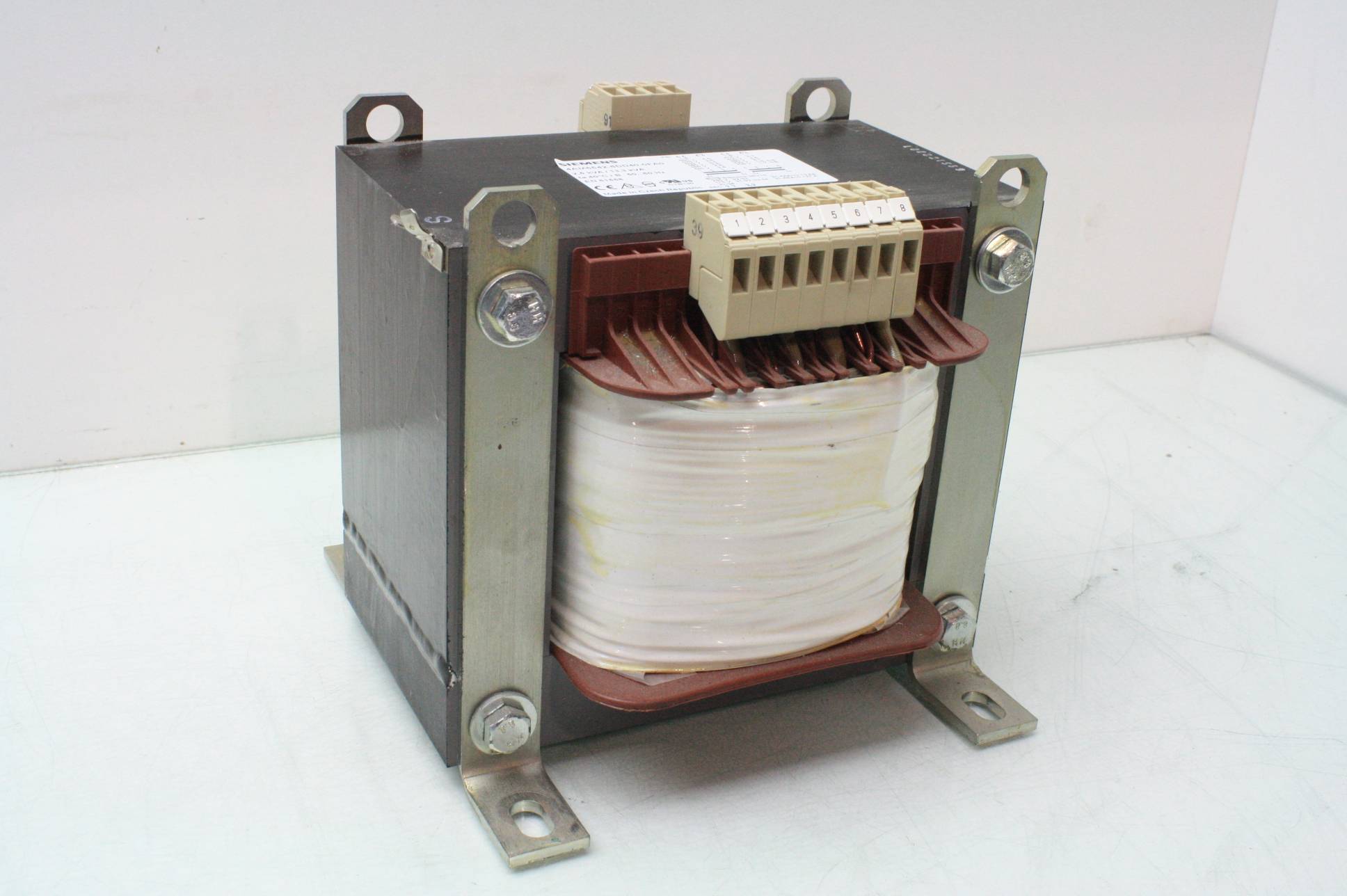 Siemens 4AM65428DD400FA0 Single Phase Machine Transformer 208550V to