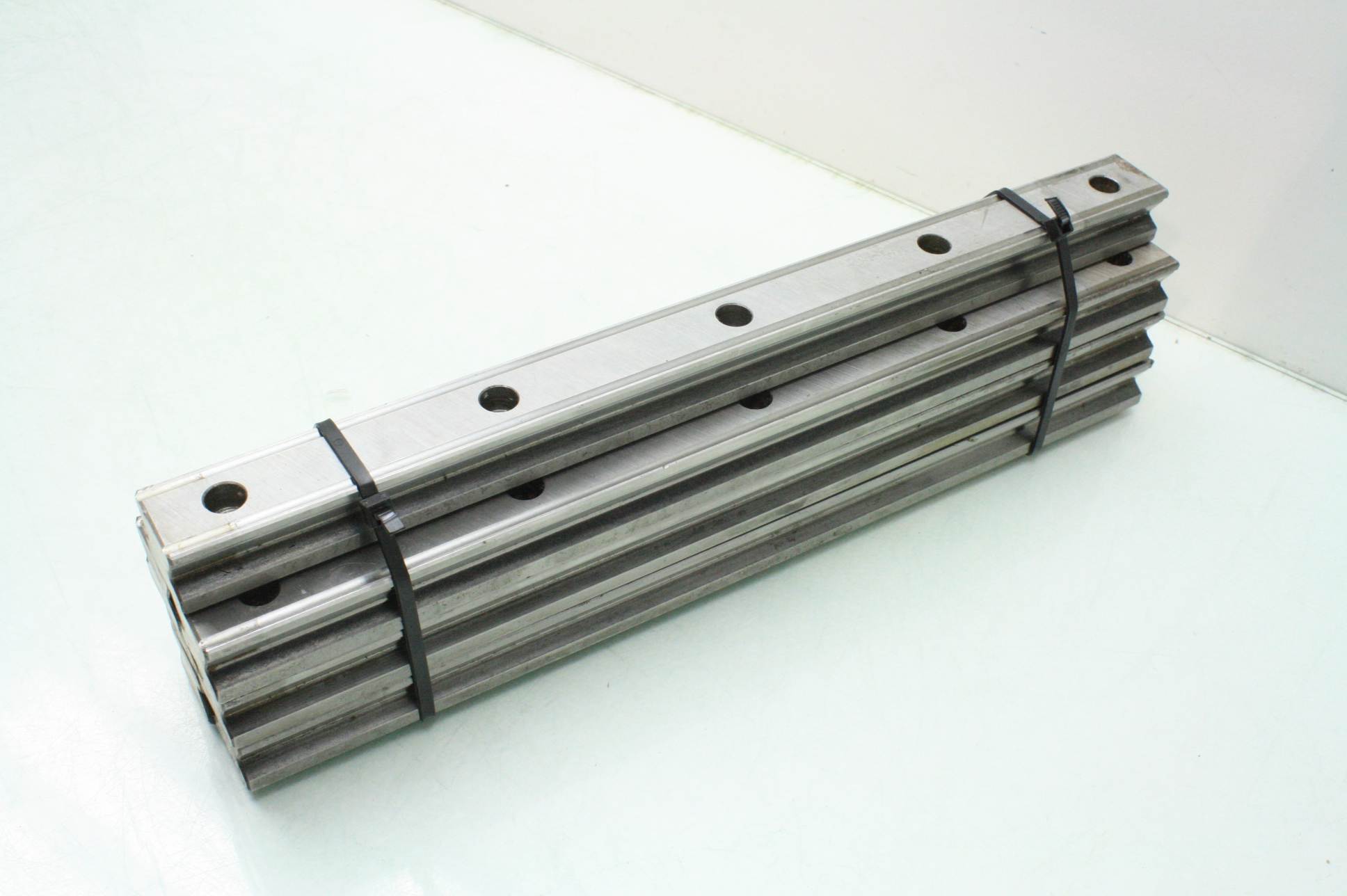 Lot of 7 THK SSR30 Linear Motion Guide Rails 360L