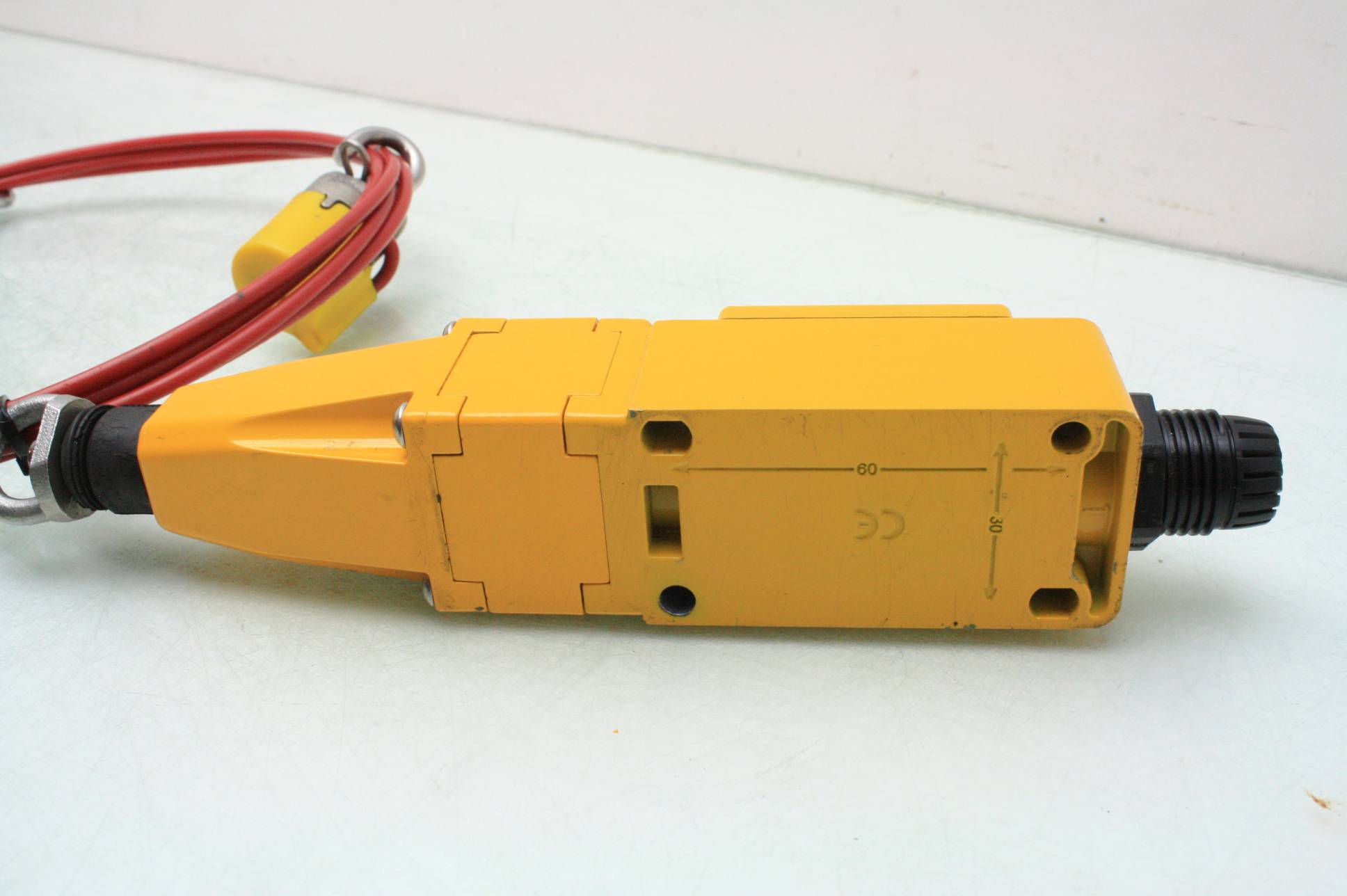 Allen Bradley Guardmaster Lifeline 3 Safety Switch with Rope Tensioner