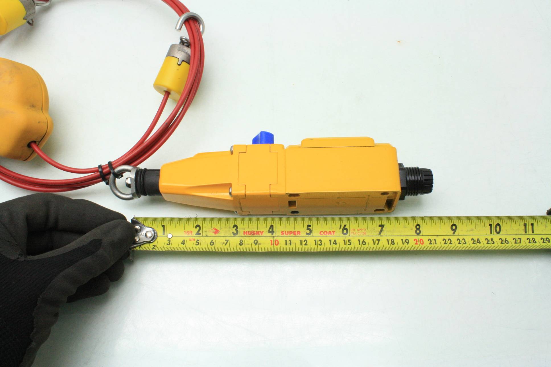 Allen Bradley Guardmaster Lifeline 3 Safety Switch with Rope Tensioner