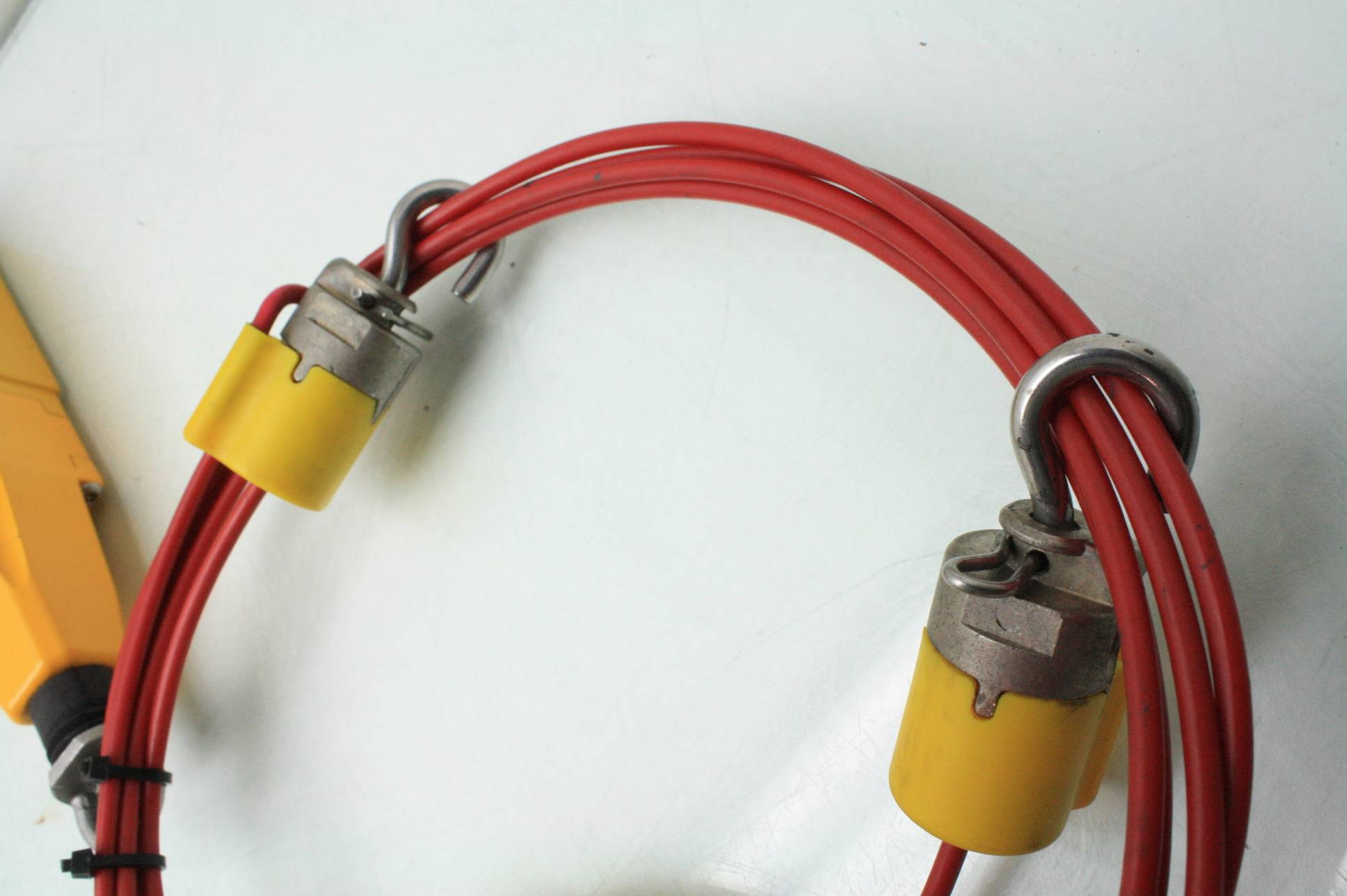 Allen Bradley Guardmaster Lifeline 3 Safety Switch with Rope Tensioner