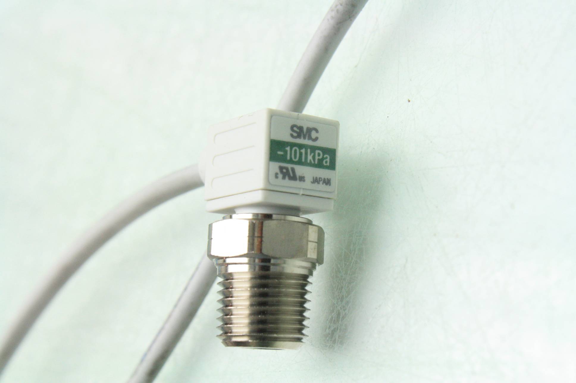 New SMC PSE541N01 Small Vacuum Pressure Sensor 1/8" NPT Fitting eBay