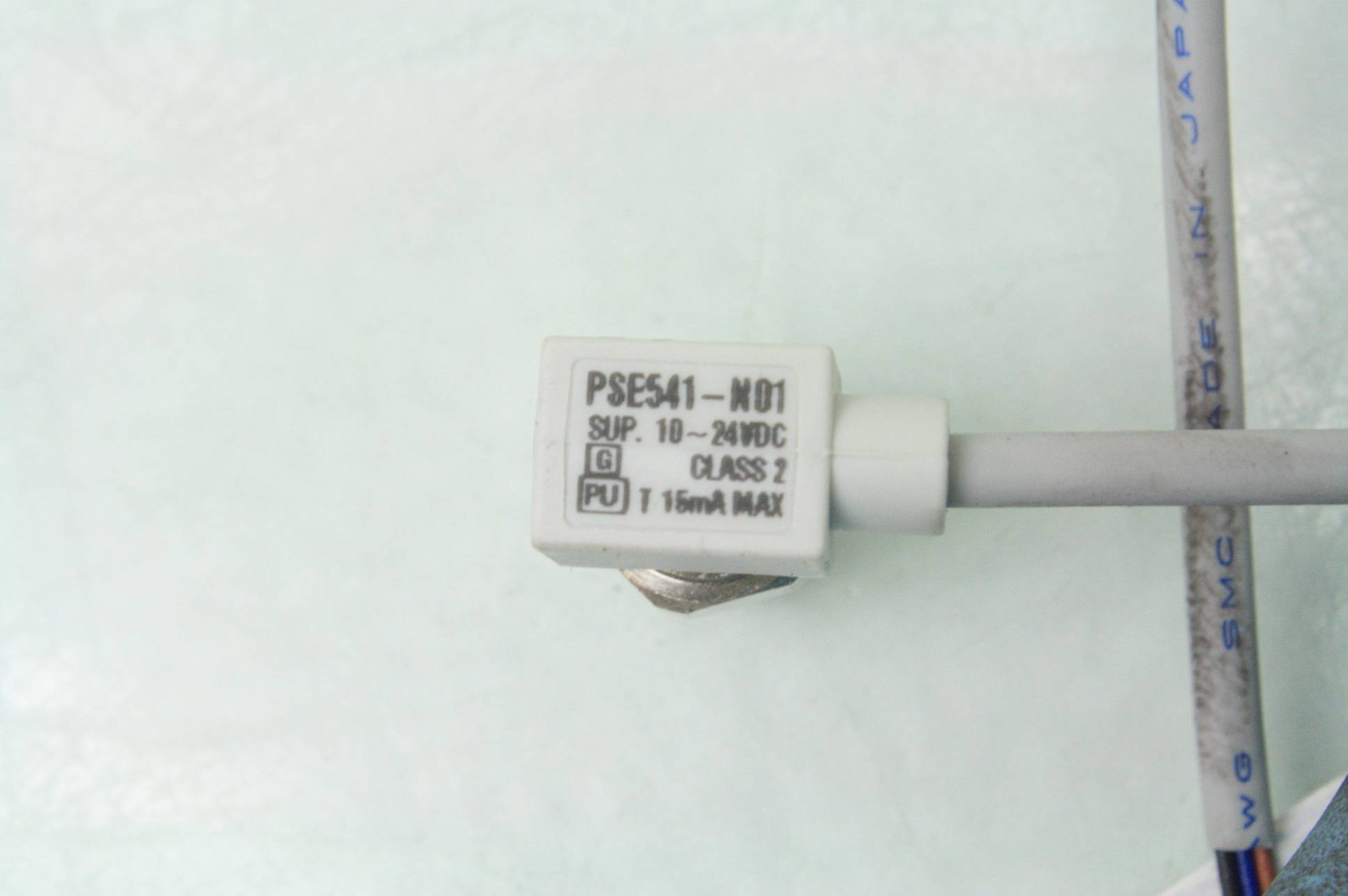 New SMC PSE541N01 Small Vacuum Pressure Sensor 1/8" NPT Fitting eBay