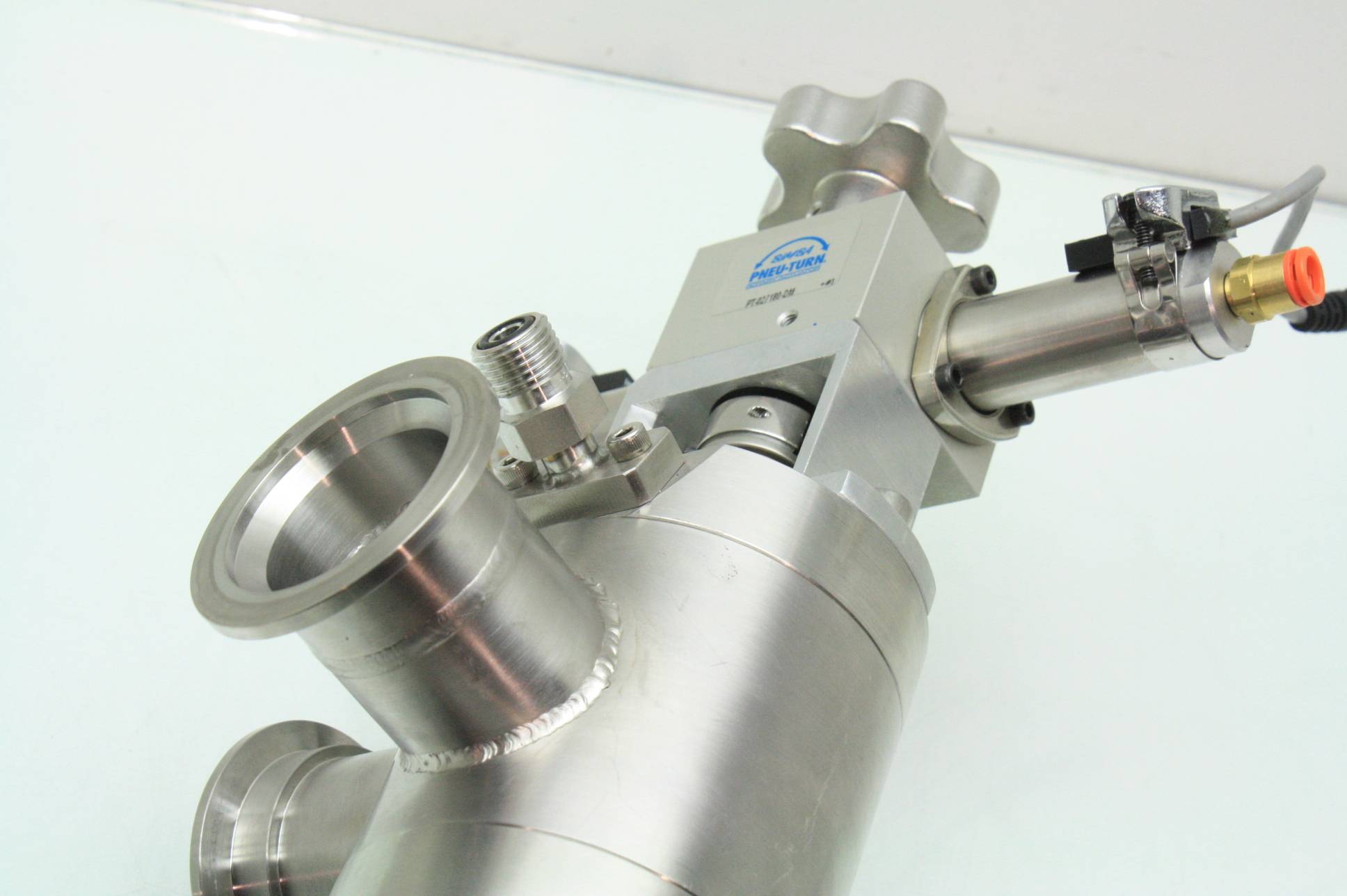 Stainless 3Way High Vacuum Valve with Bimba PT027180DM Rotary Air