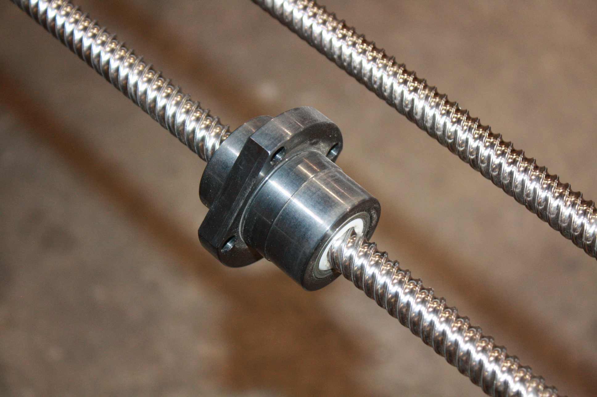 2 New TechnoIsel 16mm Diameter Rolled Ball Screws 3150L AntiBacklash