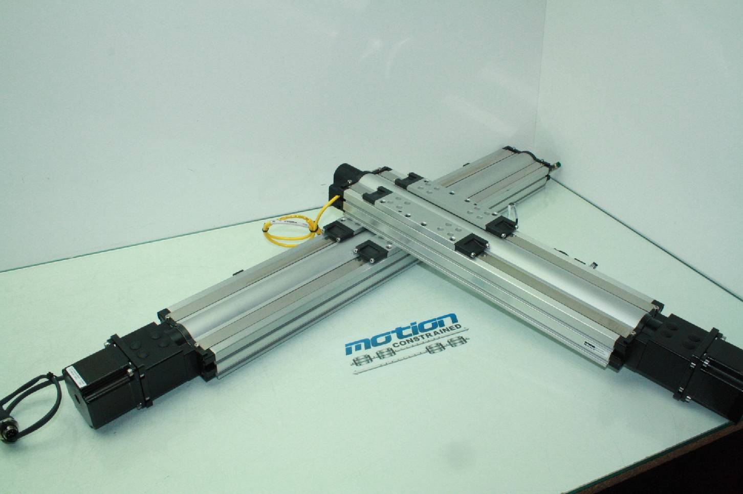Parker Daedal 2Axis XY Linear Ball Screw Actuator System 404XR 220mm