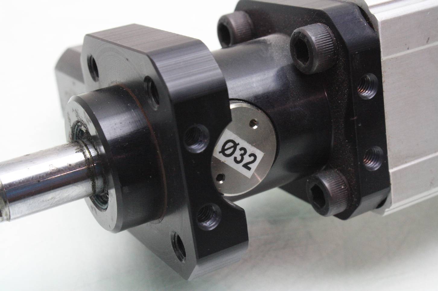 PHD CV Series Double Acting Rod End Pneumatic Air Cylinder 1.5" Bore x