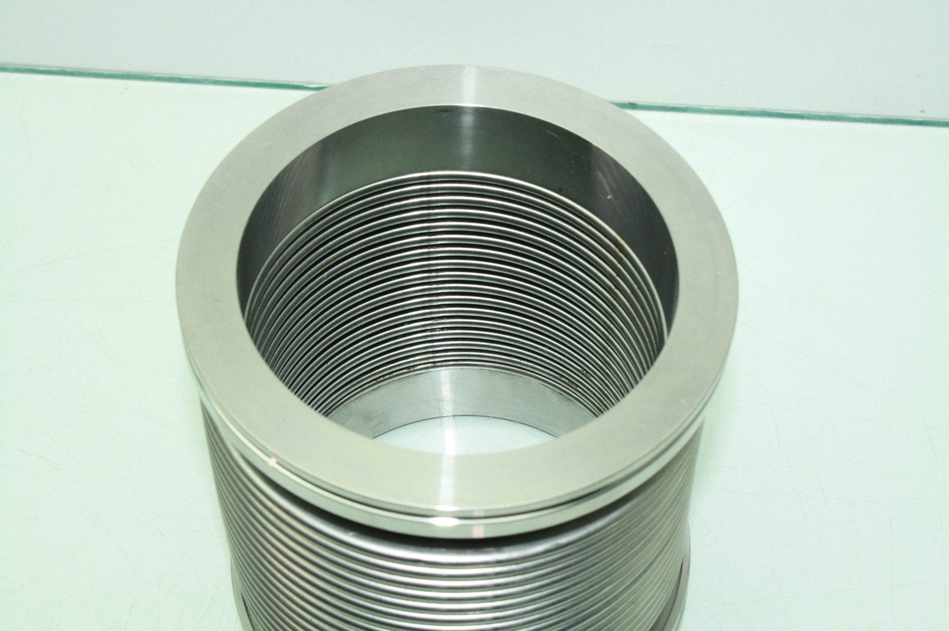 MKS Flexible Stainless Steel High Vacuum Tubing ISOK DN100 Bore 140mm