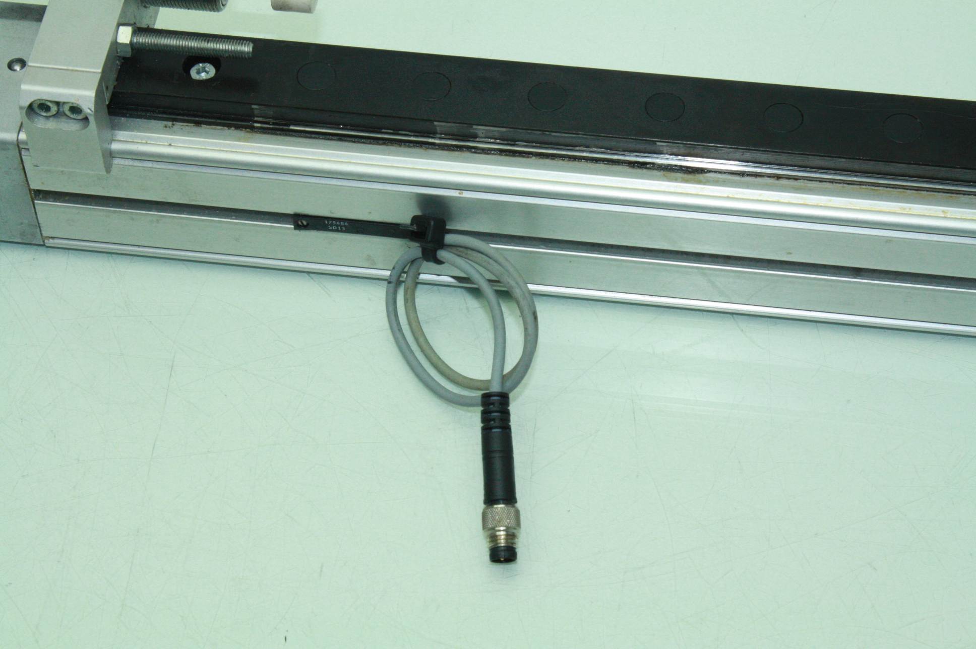 Festo DGPL25360PPVABKFSV Rodless Cylinder Guided Air Linear