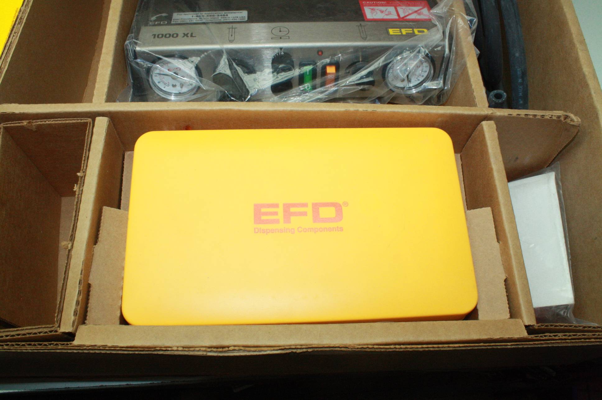 New EFD 1000XL Epoxy/Liquid Adhesive Dispenser Dispensing Tips Complete