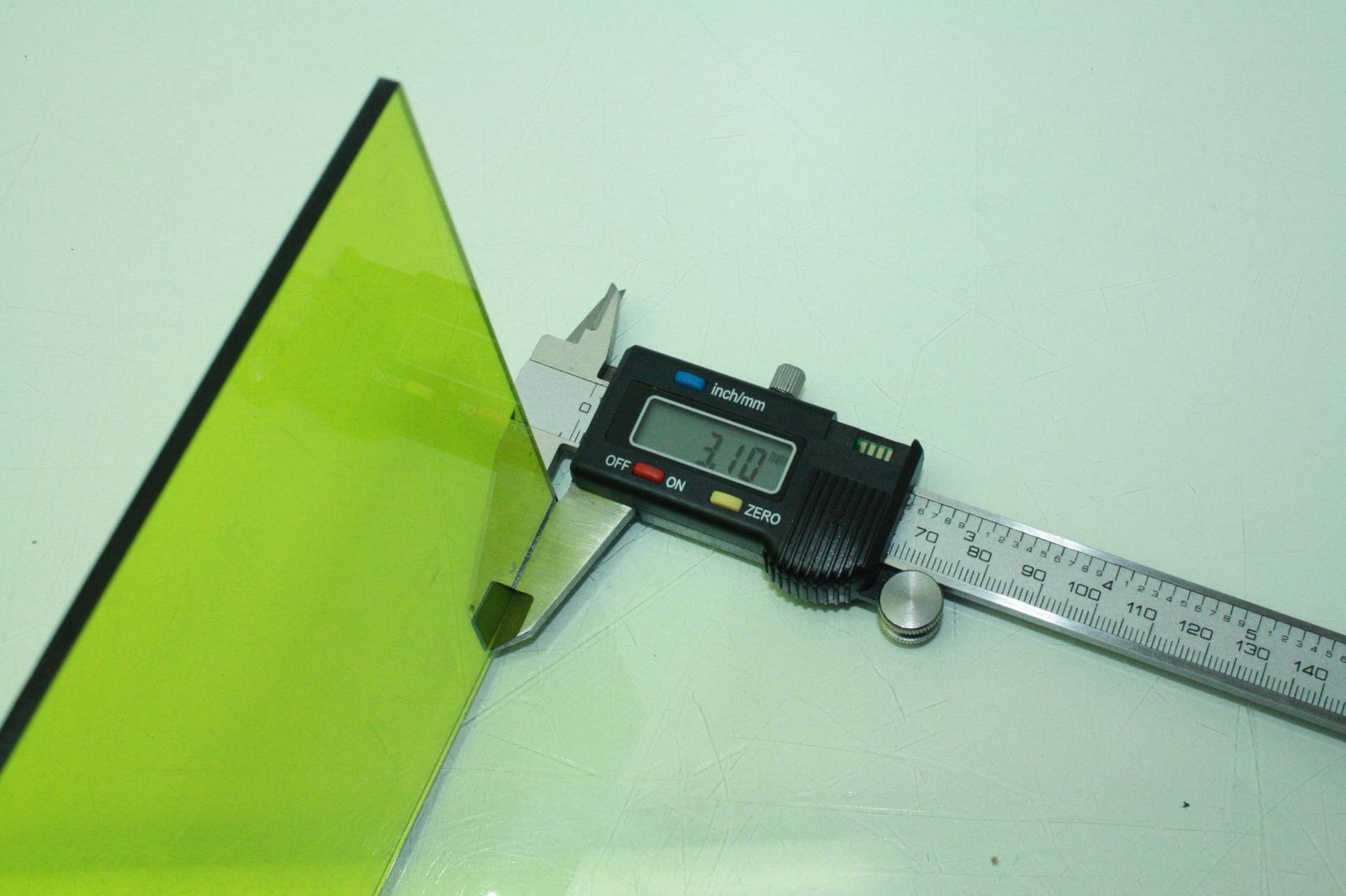 Lot of Five Kentek ACRX6NDY Acrylic Laser Safety Glass Panels Panes 17