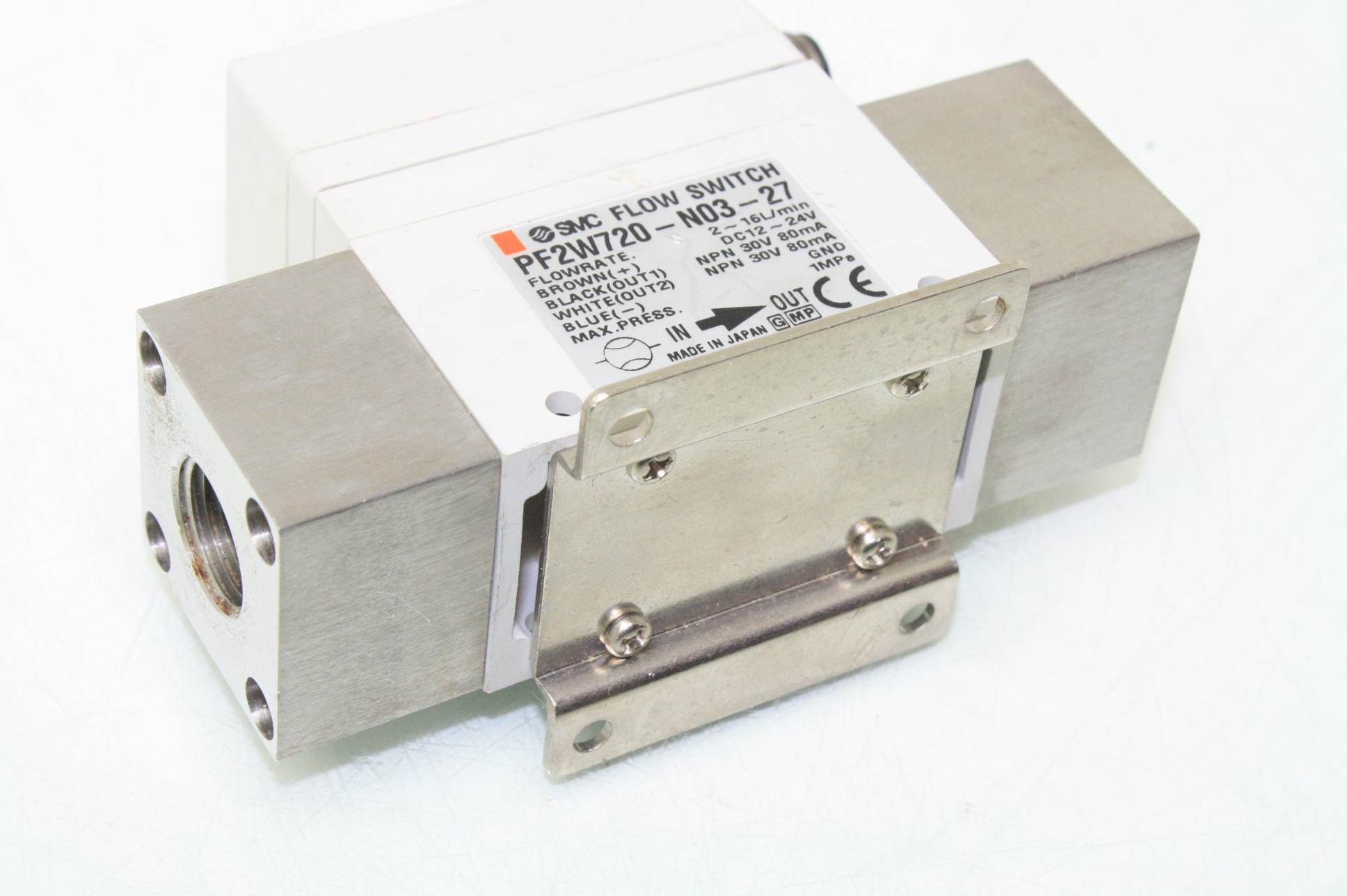 SMC PF2W720N0327 Flow Meter/Switch 3/8" NPT Ports 216 l/min eBay