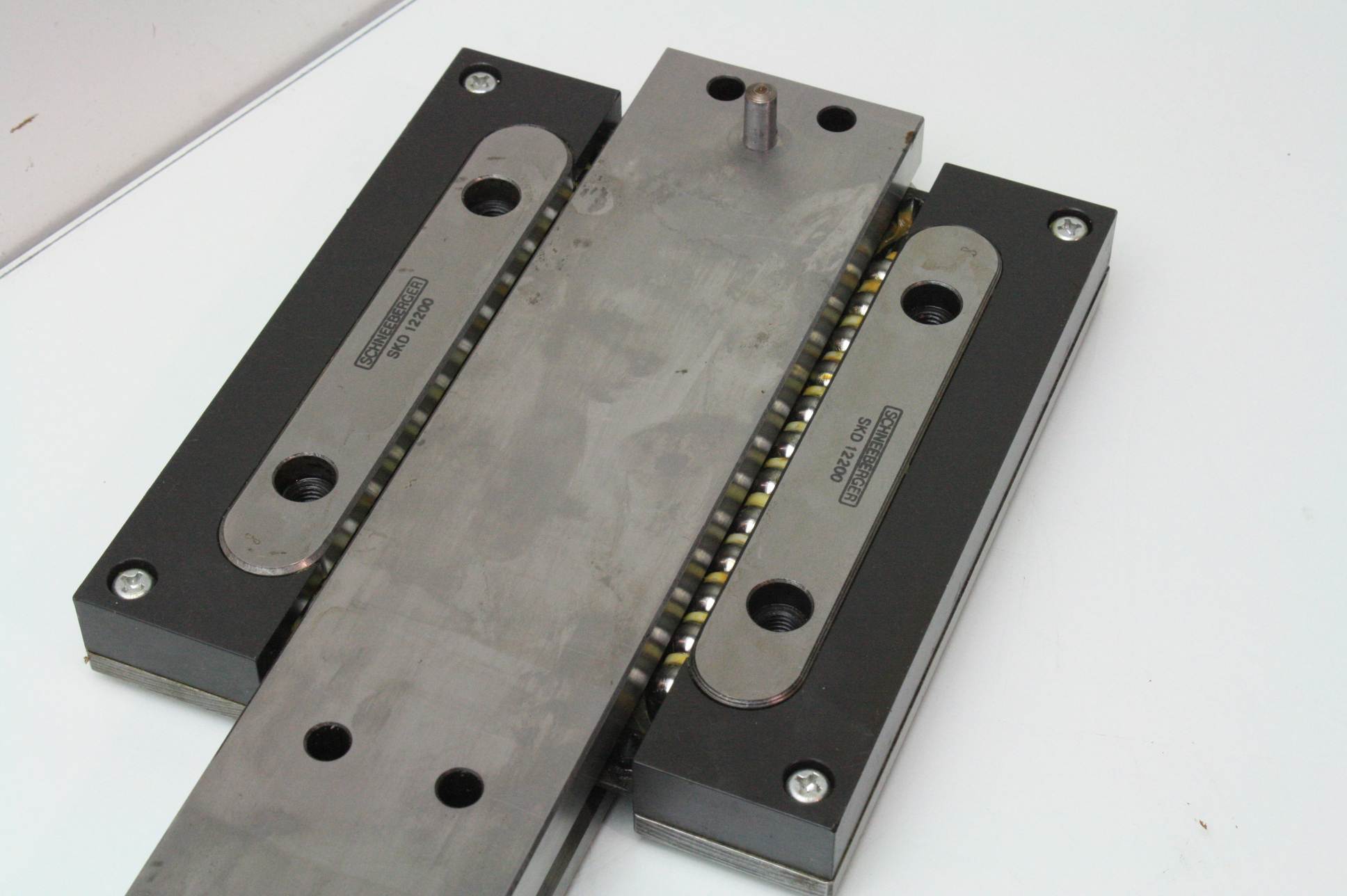 Schneeberger SKD12200 Linear Bearing Guide Blocks 36" Precision Ground