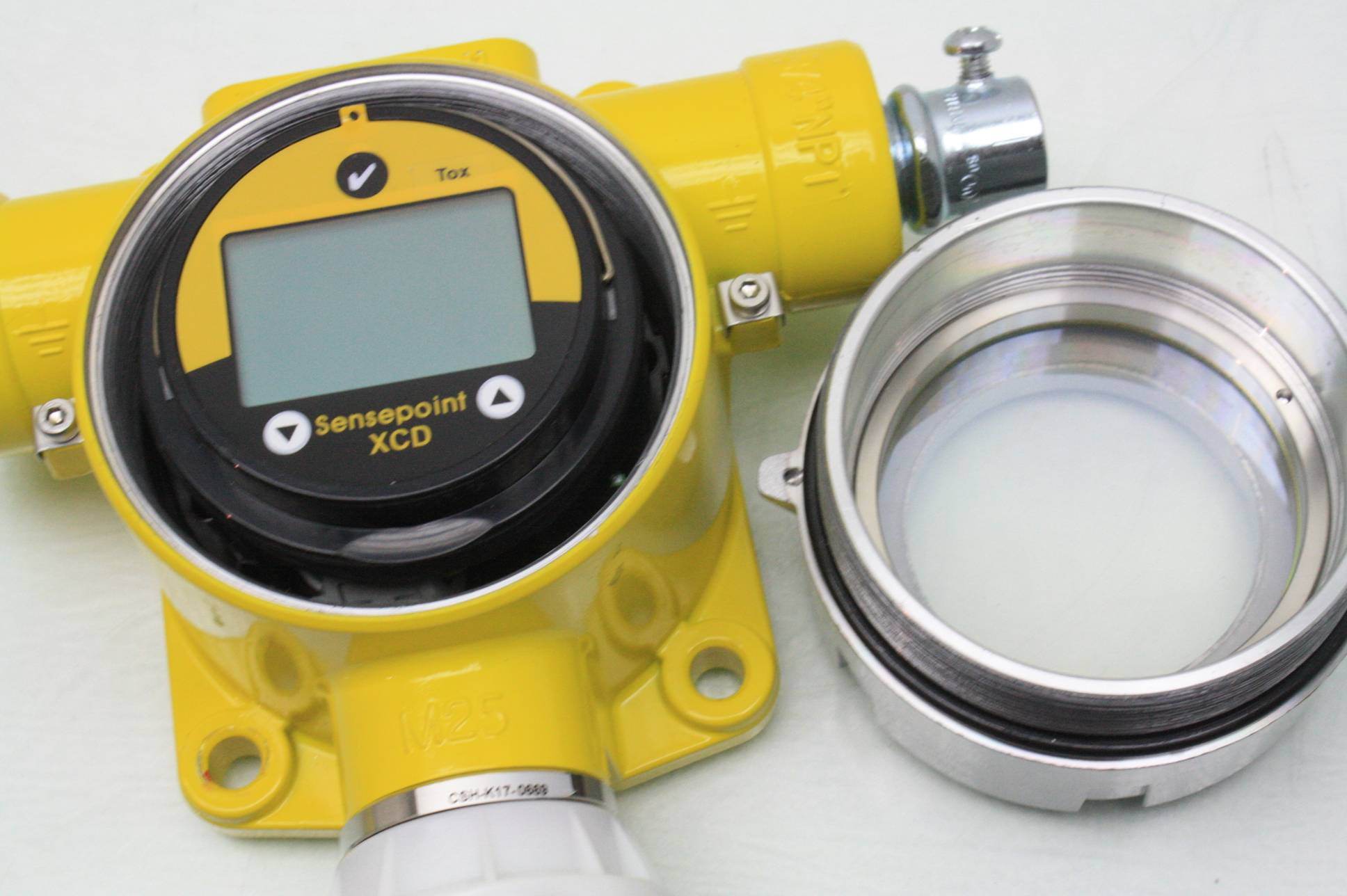 Honeywell Sensepoint XCD SPXCDULNTXF Gas Detector / 3/4" NPT Explosion