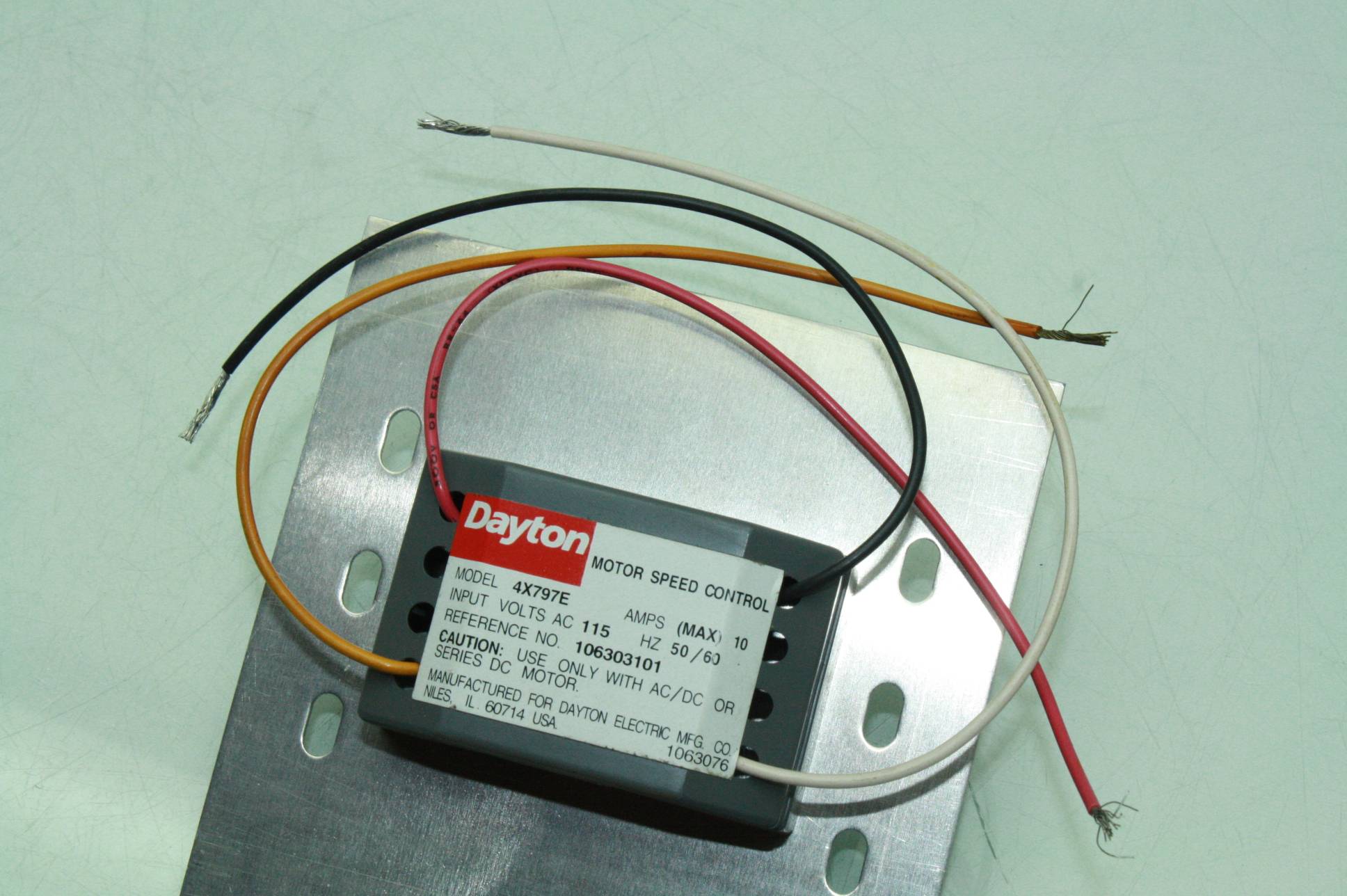 new) Dayton 3/4HP, 3 phase motor | NC Woodworker, image size:1936x1288